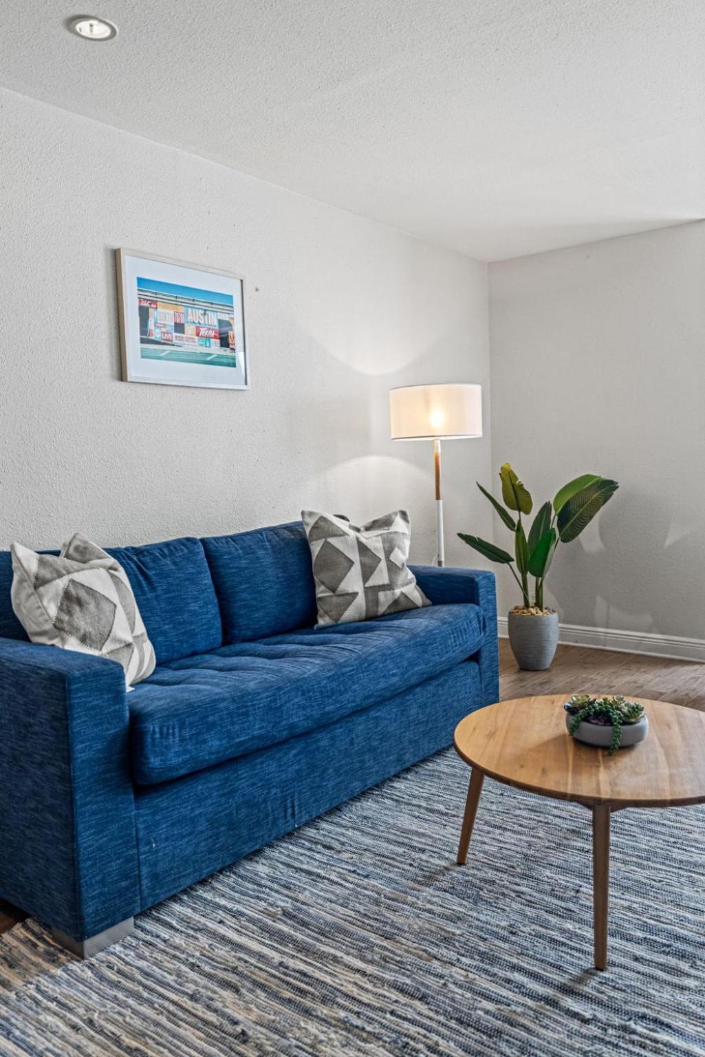 Littlefield Lofts, Hosted By Placemakr - 6Th St Остин Екстериор снимка